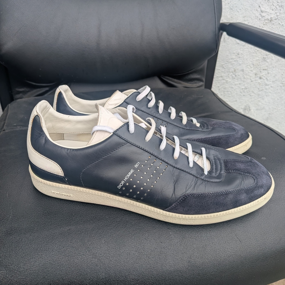 Navy Leather Low-Top Sneakers